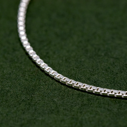 925 Sterling Silver 0.9mm Box Chain Bracelet