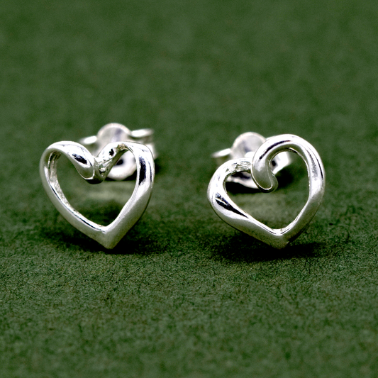 925 Sterling Silver Open Heart Stud Earrings