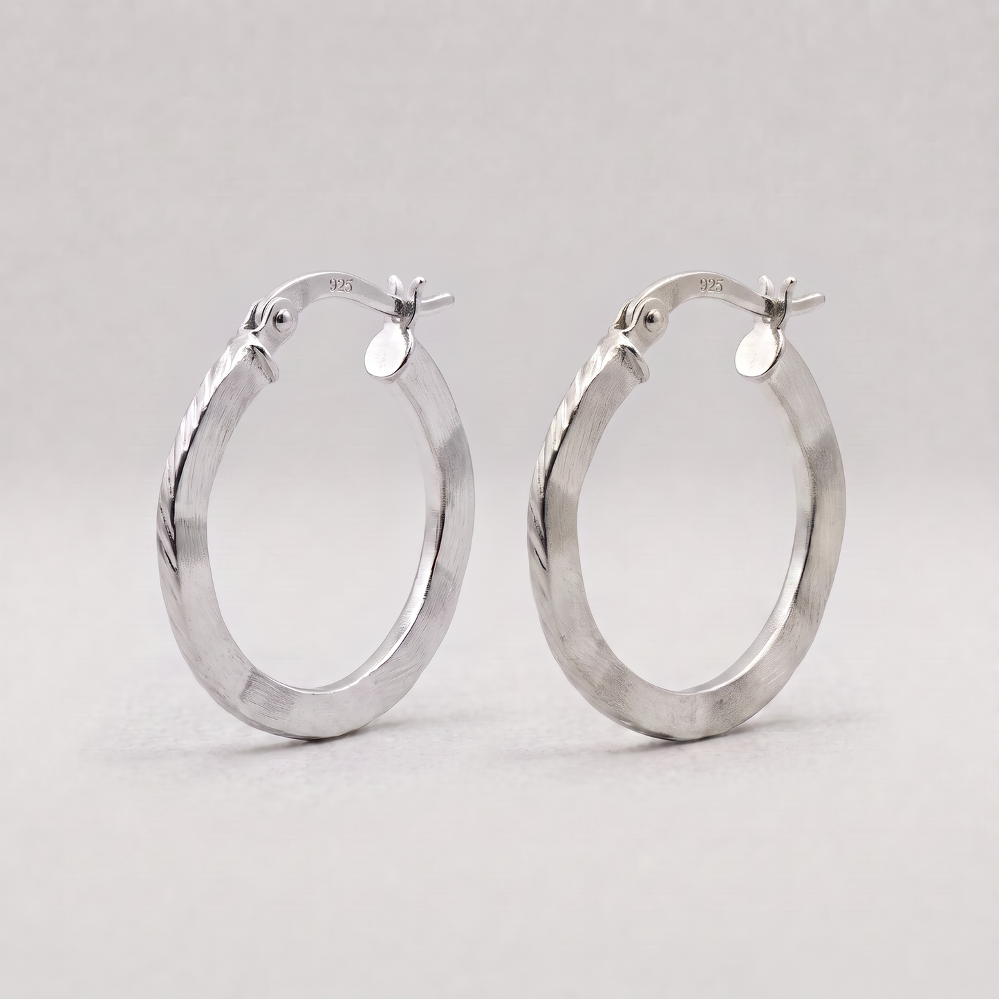 Vintage Effect Wavy Creole Hoop Earrings 21mm