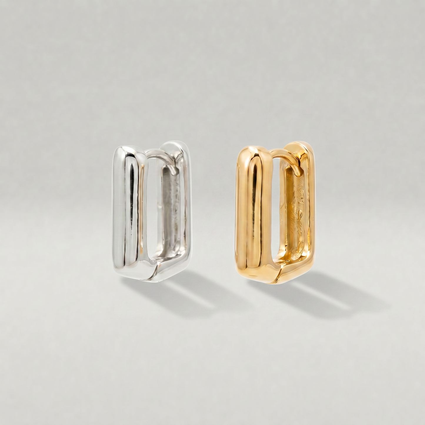 10/12mm Square Link Huggie Earrings