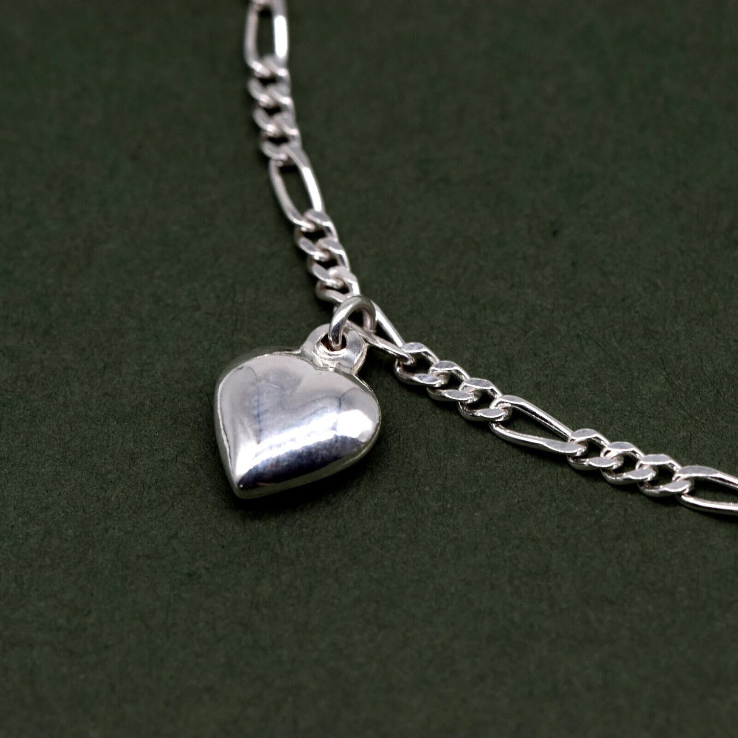 925 Sterling Silver 5 Puffed Heart Charm on Figaro Chain Bracelet 7.5"